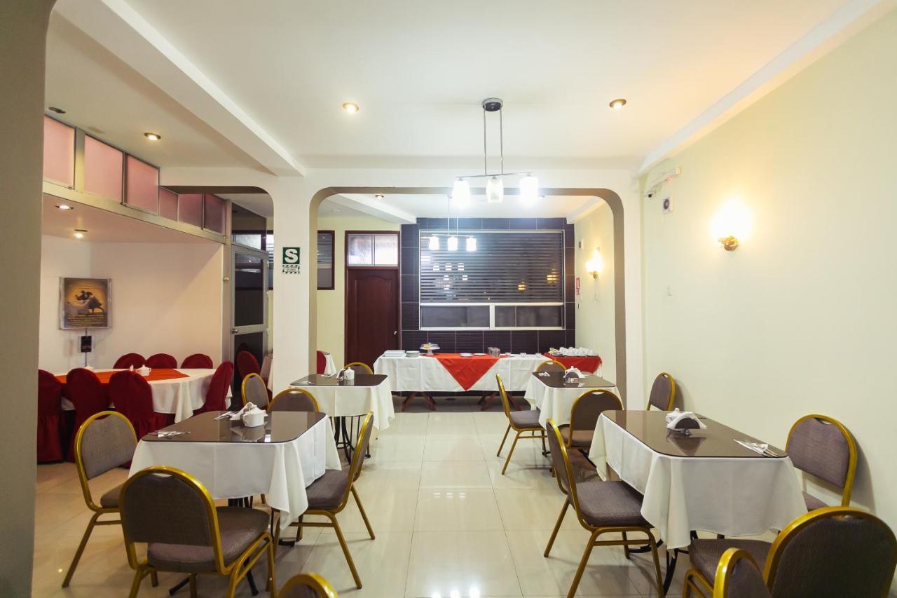 Hotel Suite Plaza Trujillo Exterior foto