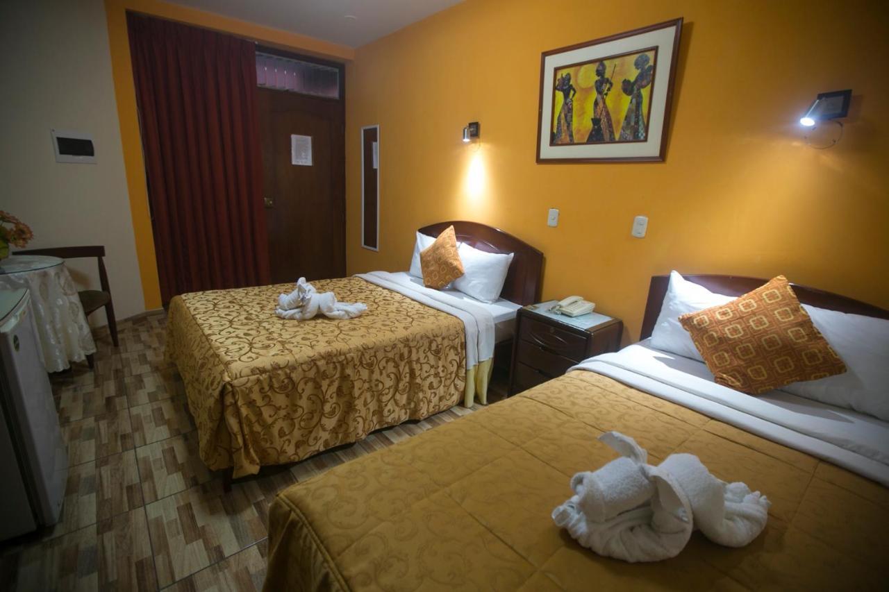 Hotel Suite Plaza Trujillo Exterior foto